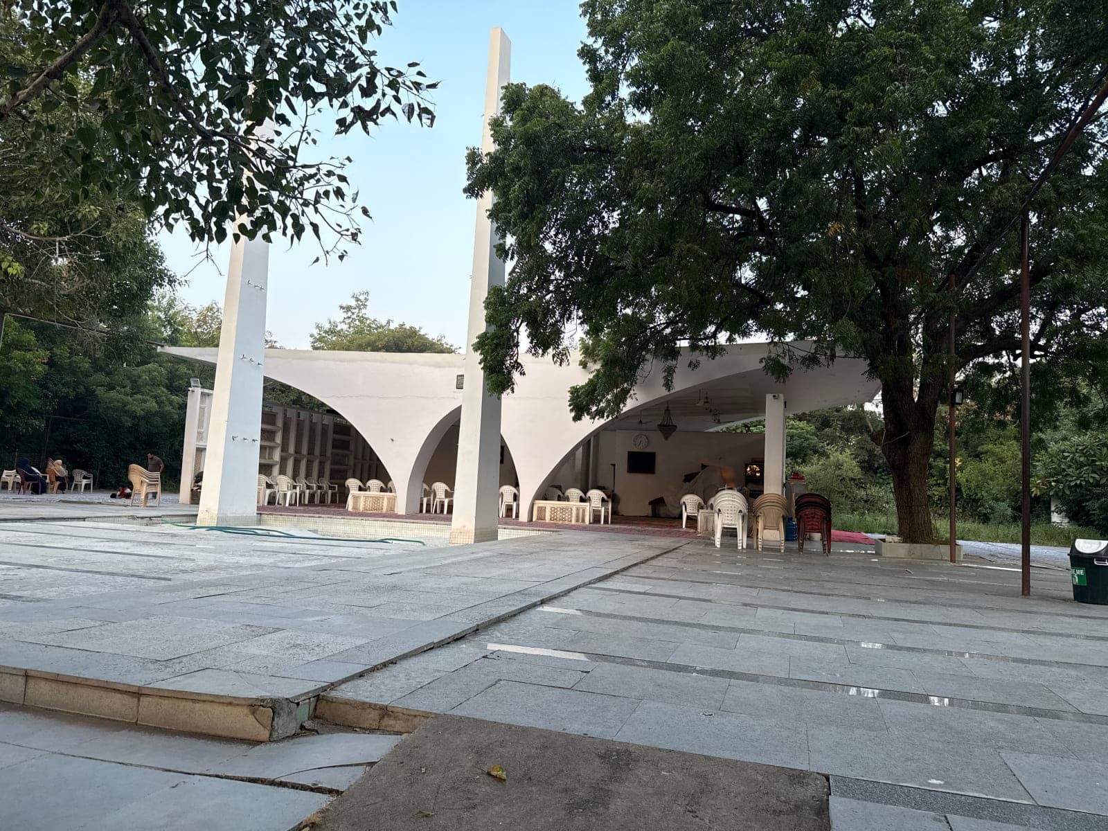 Masjid Chiraan Palace