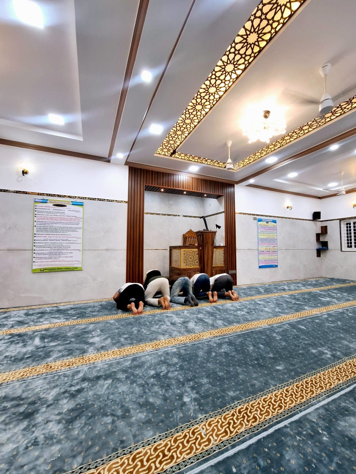 Masjid-e-imam Abu Haneefa Jamiathe Ahle Hadees